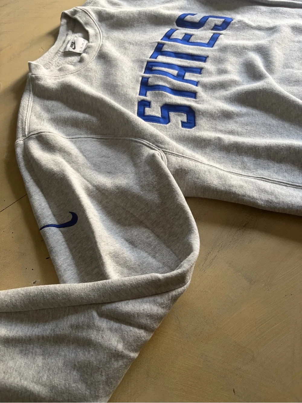 Mens Nike Embroidered USA States Sweater Gray Size XS, free shipping